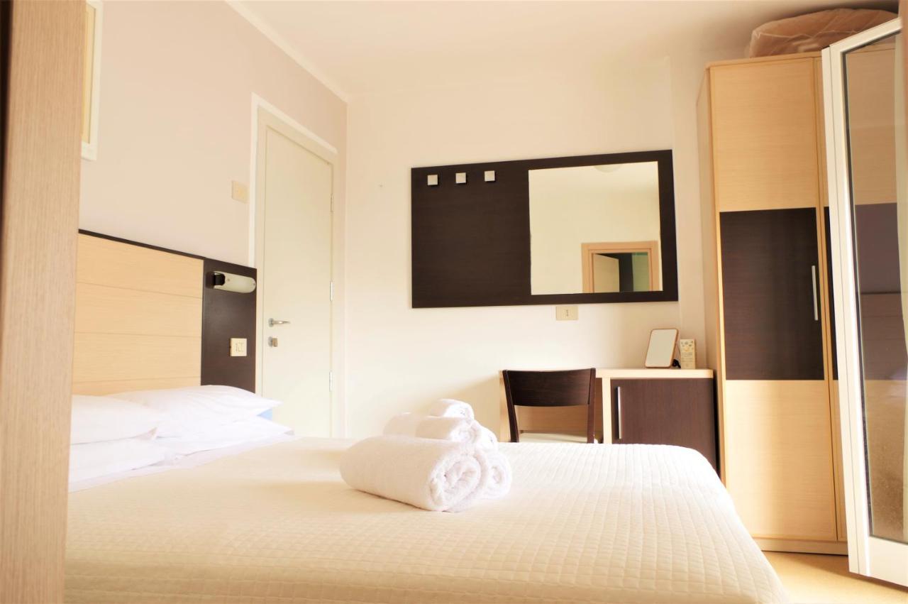 Golf & Beach Hotel Milano Marittima Exteriör bild